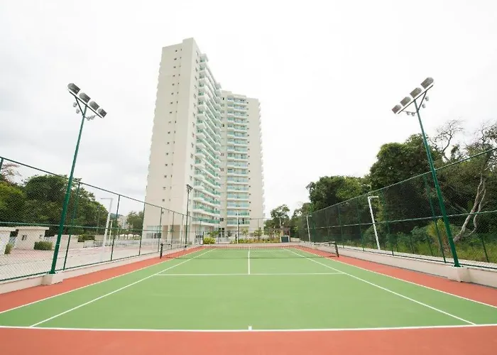 Superior One-Bedroom Apartment
